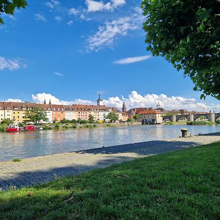 Fewo Alte Mainbruecke Apartment Wurzburg Exterior photo